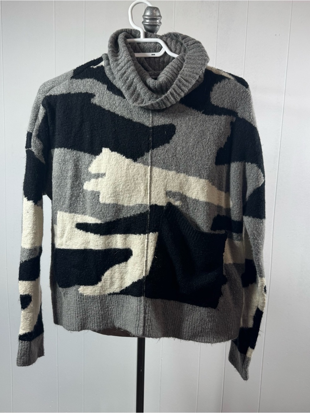Abstract Print Cowl Neck Sweater – Grey Black & Cream